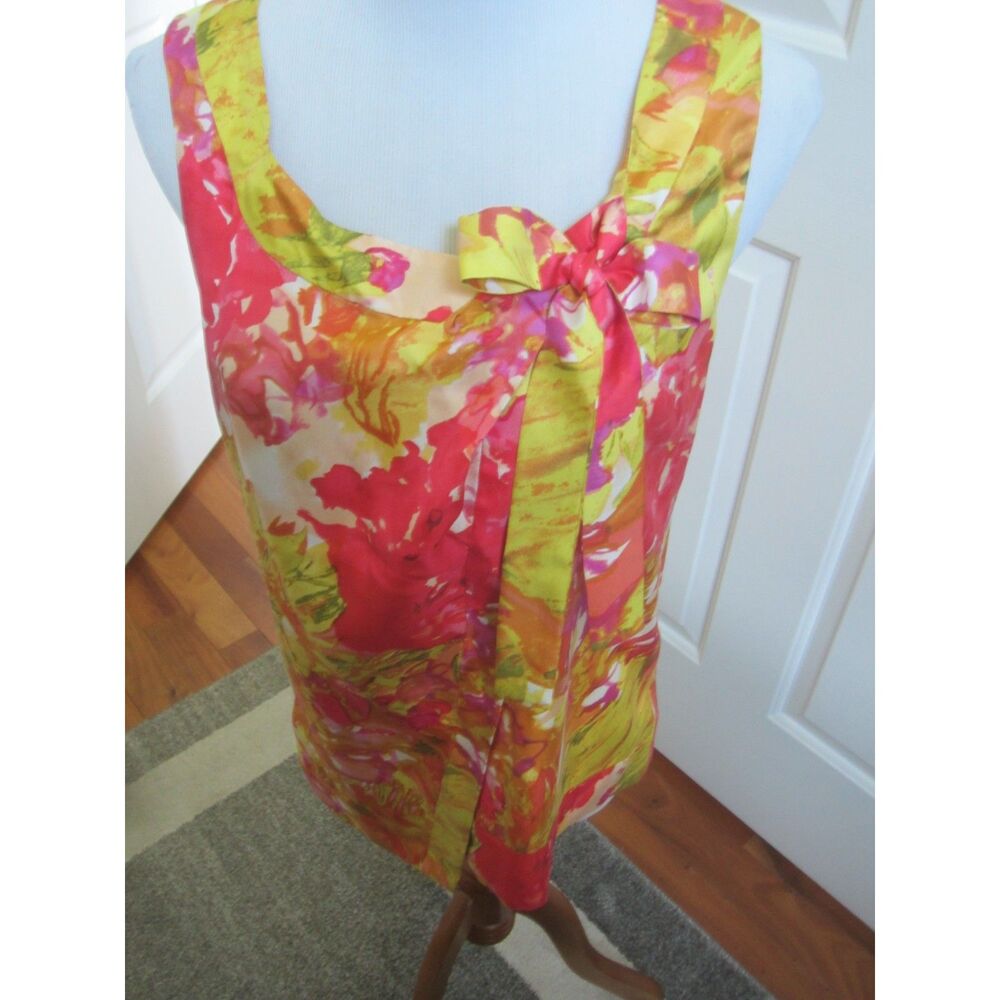 NEW  J. CREW Bright pink yellow floral print  sleeveless blouse 100% silk size 0